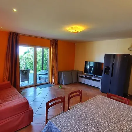 Διαμέρισμα Wellapartman Zamárdi