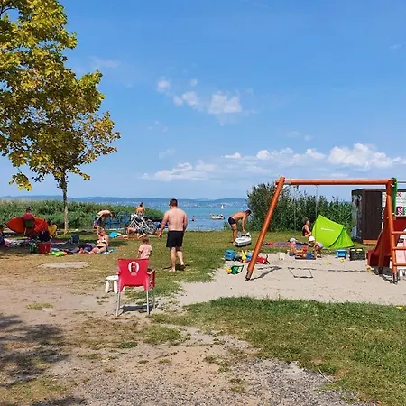 Wellapartman Apartman